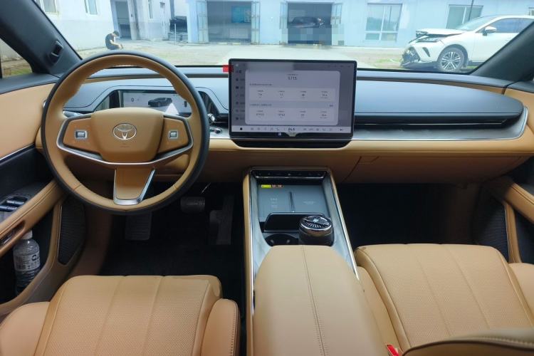 Used Toyota Baozhi 7 2026 700 Max Center Console