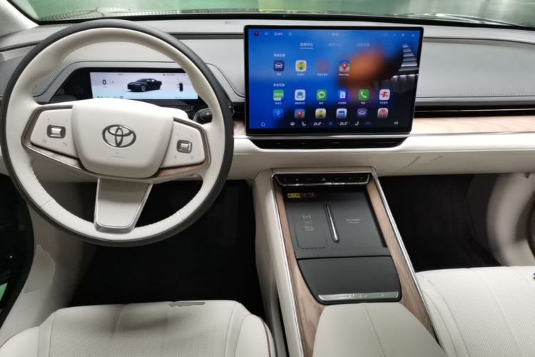 Used Toyota Baozhi 7 2026 600 Pro Center Console
