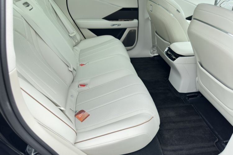 Used Toyota Baozhi 7 2026 600 Pro Interior 6