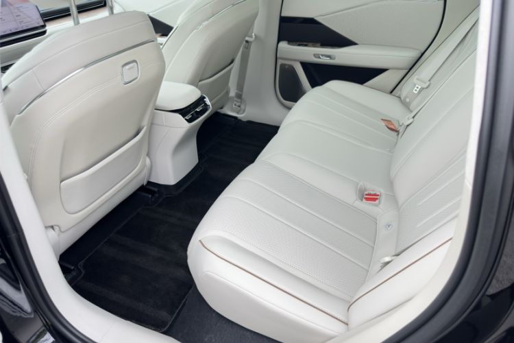 Used Toyota Baozhi 7 2026 600 Pro Interior 9