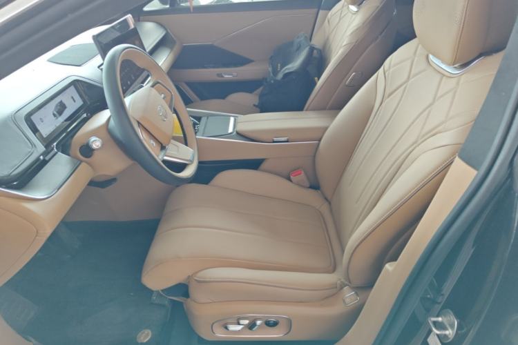 Used Toyota Baozhi 7 2026 700 Max LiDAR version Left Front Seat