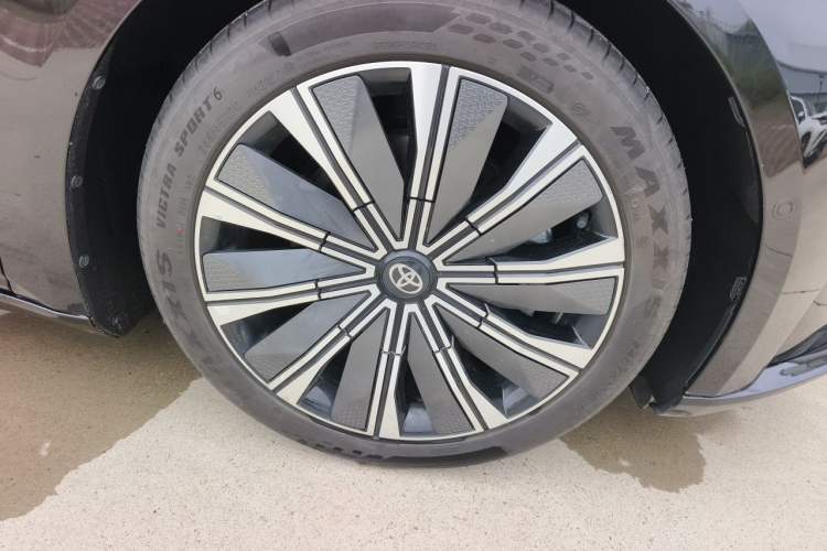 Used Toyota Baozhi 7 2026 700 Max Right Front Wheel Hub