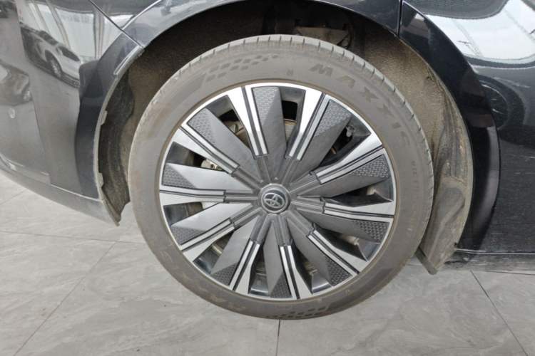 Used Toyota Baozhi 7 2026 700 Max LiDAR version Right Rear Wheel Hub