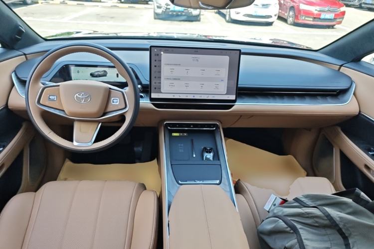 Used Toyota Baozhi 7 2026 700 Max Center Console