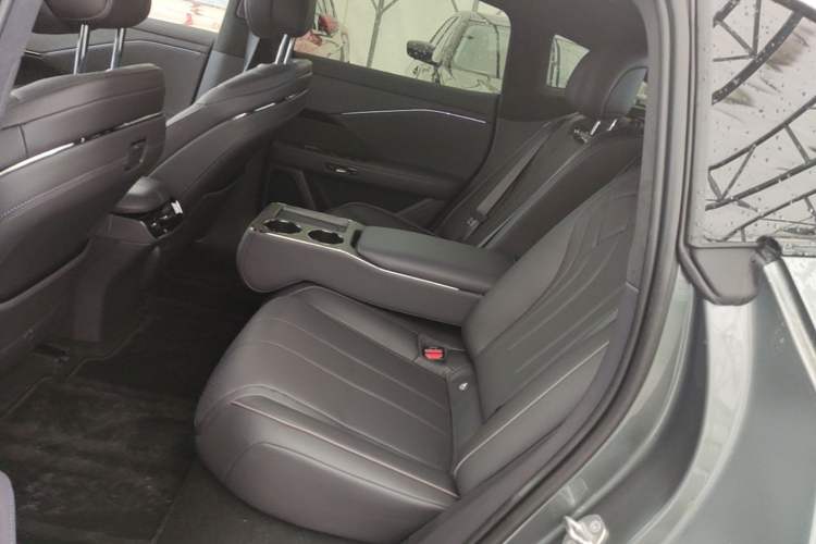 Used Toyota Baozhi 7 2026 600 Pro Left Rear Seat