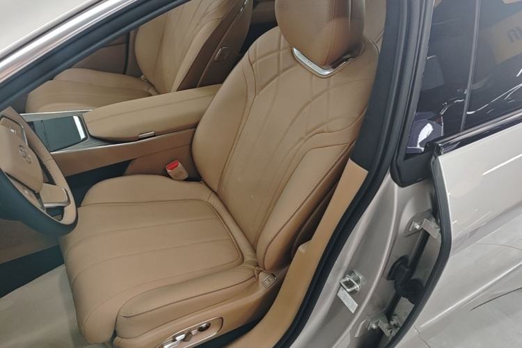 Used Toyota Baozhi 7 2026 700 Max Left Front Seat