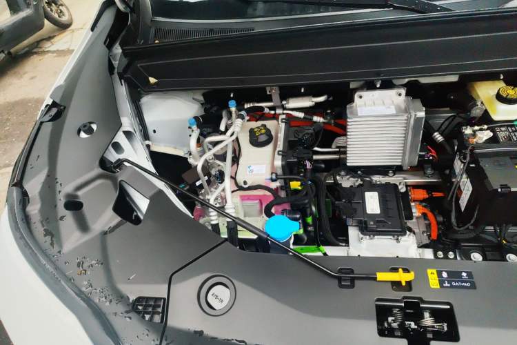 Used Toyota BZ 3X 2025 520 Pro Engine Bay Right