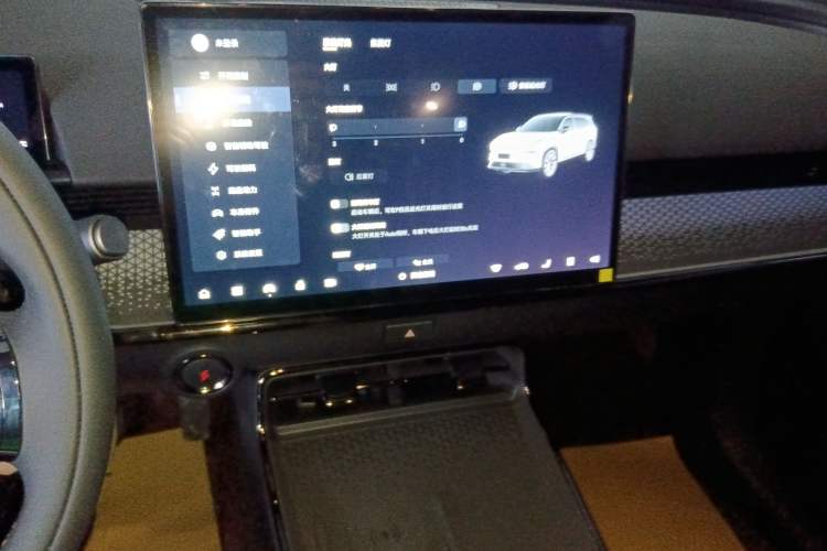 Used Toyota BZ 3X 2025 610 Max Audio And AC Panel