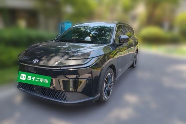 Ojetý Toyota BZ 3X 2025 520 Pro
