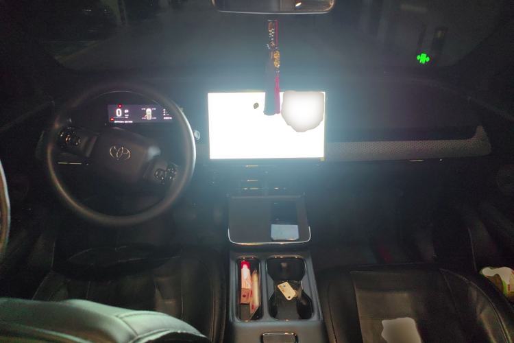 Used Toyota BZ 3X 2025 430 Air Center Console