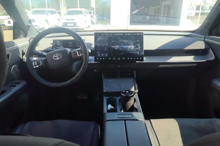 Used Toyota BZ 3X 2025 520 Pro+ LiDAR Edition Center Console