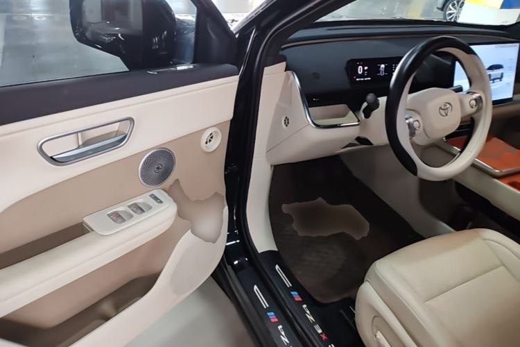 Used Toyota BZ 3X 2025 520 Pro LiDAR Edition Driver Seat