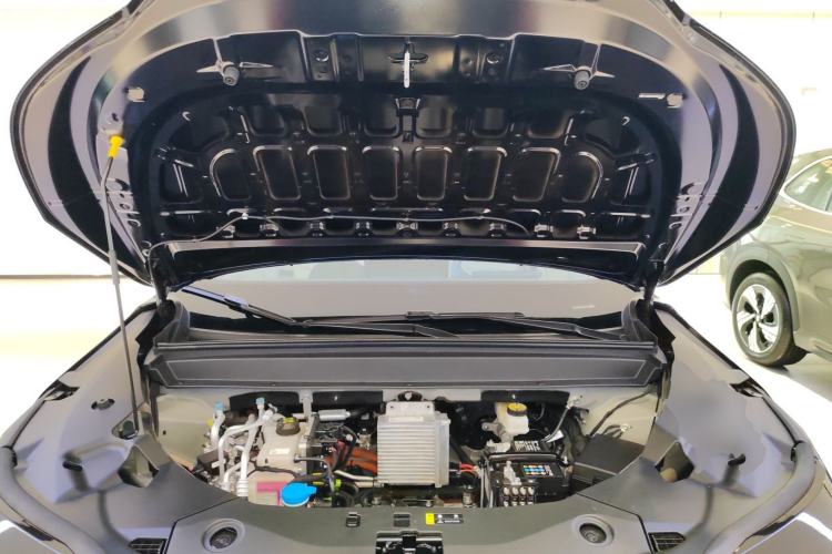 Used Toyota BZ 3X 2025 610 Max Engine Bay