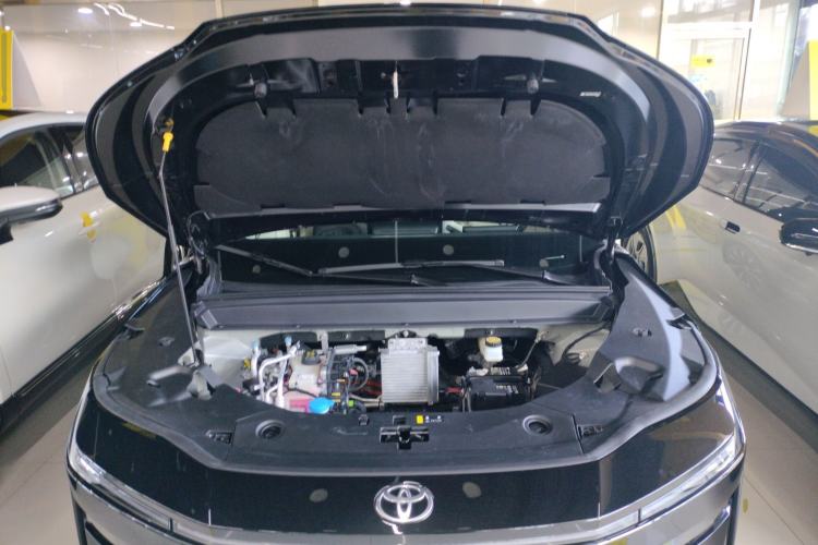 Used Toyota BZ 3X 2025 610 Max Engine Bay