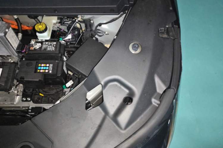 Used Toyota BZ 3X 2025 520 Pro Engine Bay Left