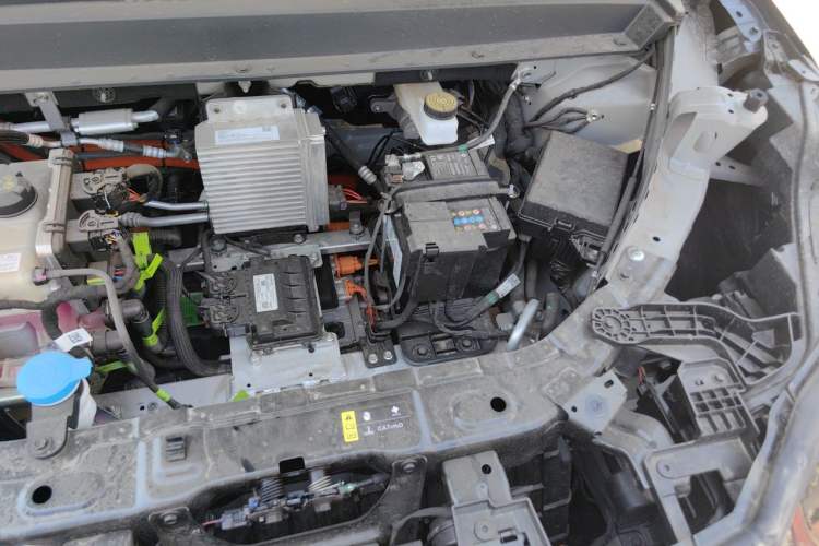 Used Toyota BZ 3X 2025 430 Air Engine Bay Left