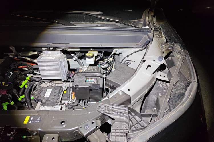 Used Toyota BZ 3X 2025 430 Air+ Engine Bay Left