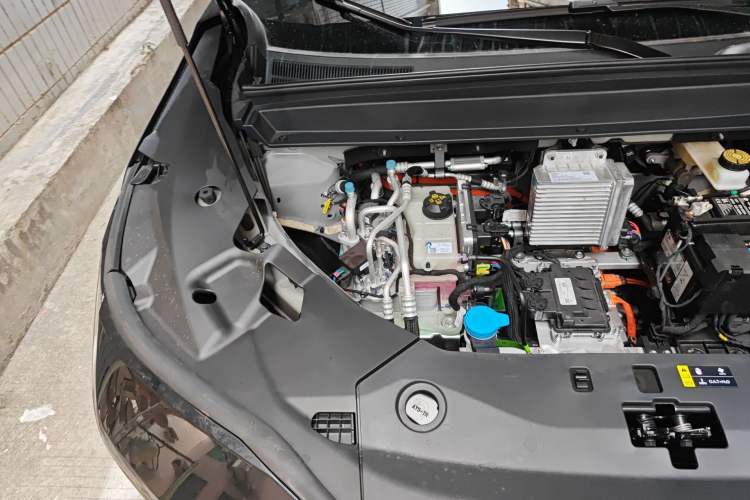Used Toyota BZ 3X 2025 520 Pro+ LiDAR Edition Engine Bay Right