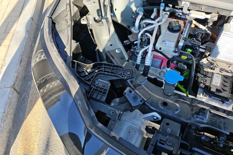 Used Toyota BZ 3X 2025 430 Air+ Engine Bay Right