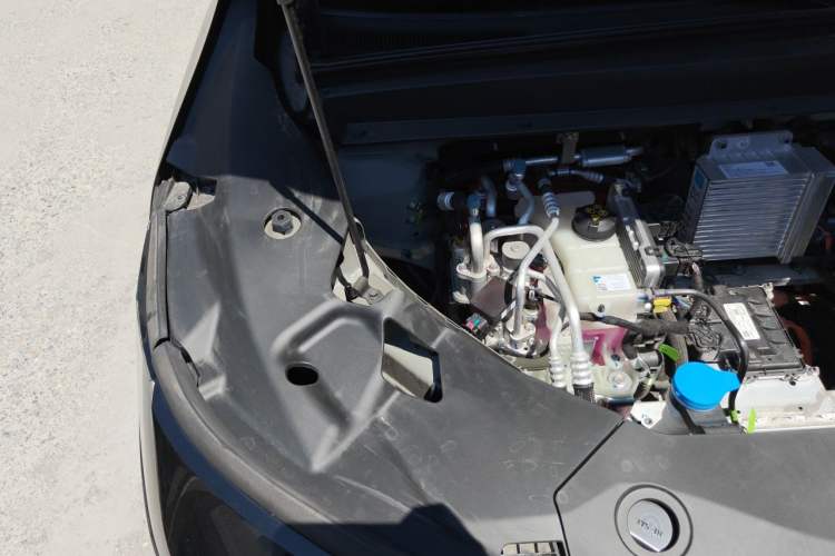 Used Toyota BZ 3X 2025 520 Pro LiDAR Edition Engine Bay Right