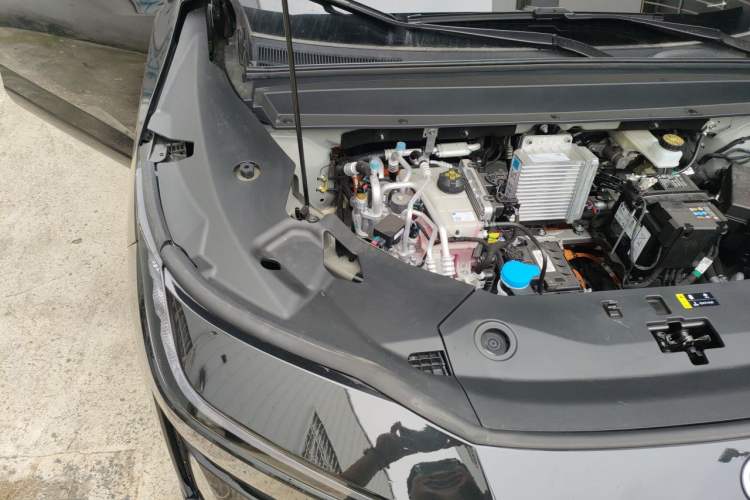 Used Toyota BZ 3X 2025 520 Pro+ LiDAR Edition Engine Bay Right