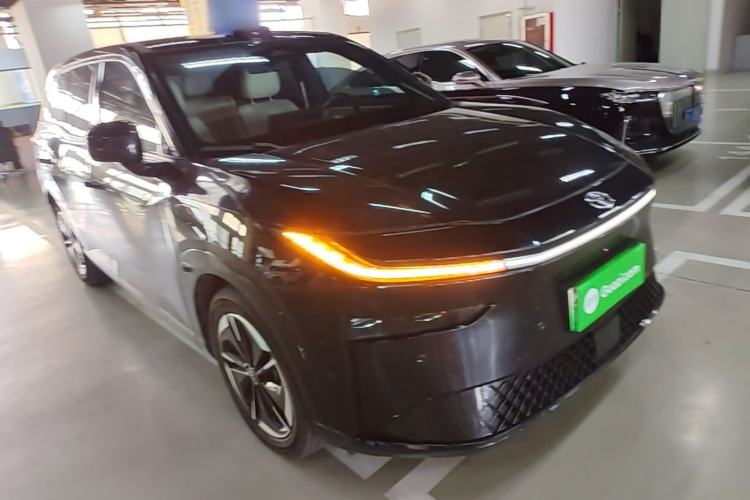 Used Toyota BZ 3X 2025 520 Pro LiDAR Edition Front Right 45 Deg