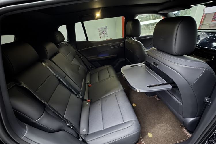 Used Toyota BZ 3X 2025 610 Max Interior 6