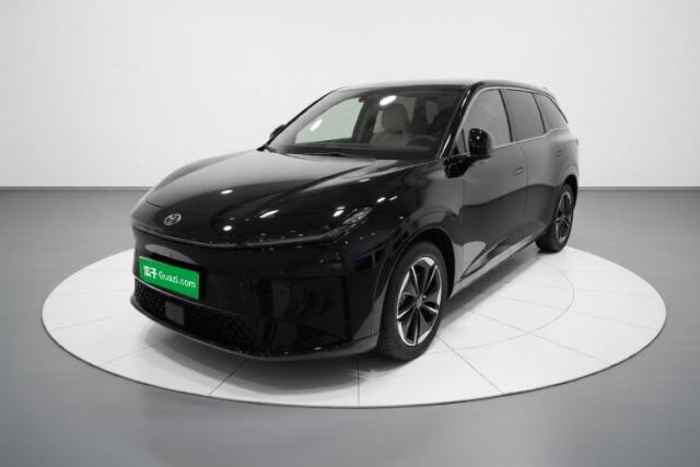 Ojetý Toyota BZ 3X 2025 520 Pro+