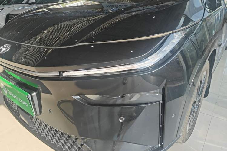 Used Toyota BZ 3X 2025 520 Pro LiDAR Edition Left Front Headlight