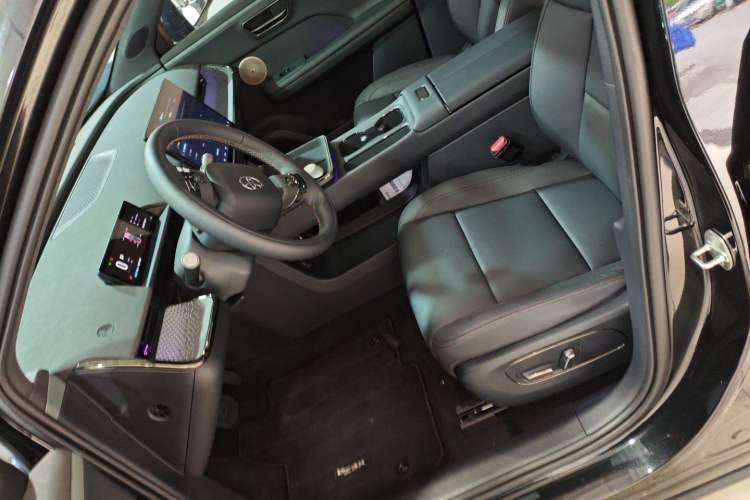 Used Toyota BZ 3X 2025 520 Pro+ LiDAR Edition Left Front Seat