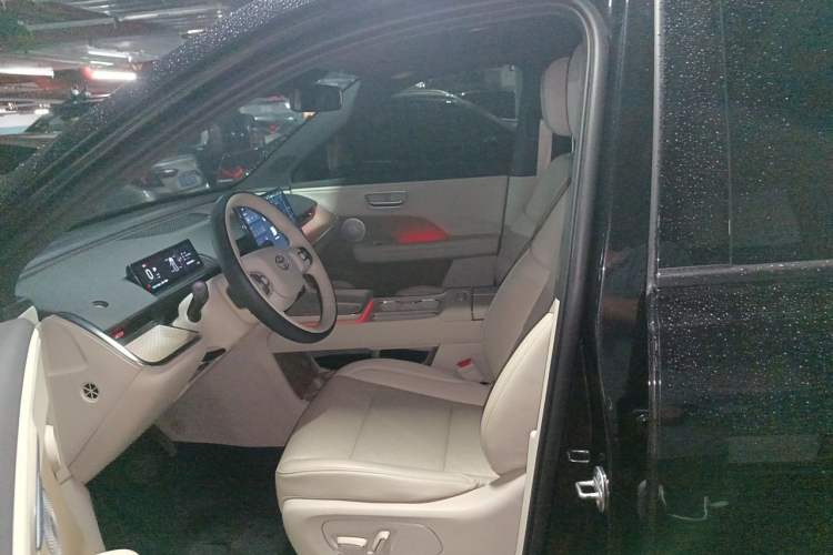 Used Toyota BZ 3X 2025 520 Pro+ LiDAR Edition Left Front Seat