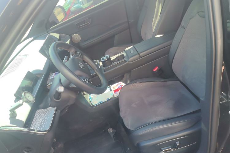 Used Toyota BZ 3X 2025 520 Pro+ LiDAR Edition Left Front Seat