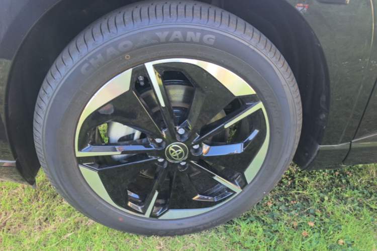 Used Toyota BZ 3X 2025 520 Pro LiDAR Edition Left Front Wheel Hub