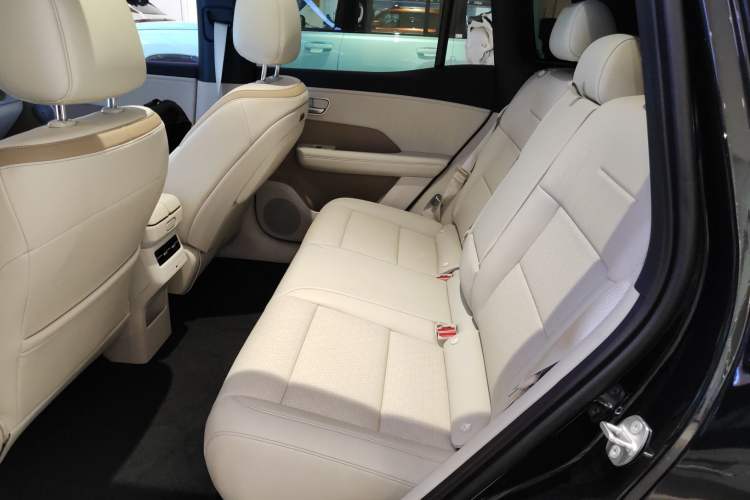 Used Toyota BZ 3X 2025 610 Max Left Rear Seat