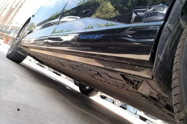 Used Toyota BZ 3X 2025 520 Pro+ Left Side Sill