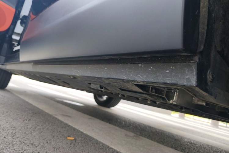 Used Toyota BZ 3X 2025 520 Pro Left Side Sill