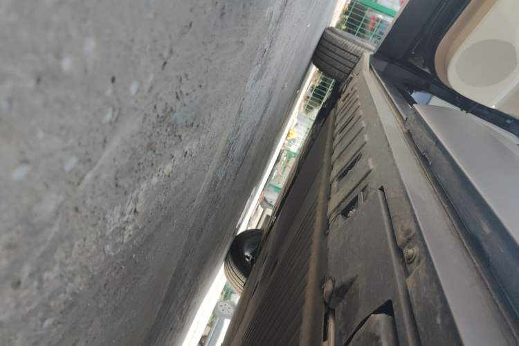 Used Toyota BZ 3X 2025 520 Pro Left Side Sill