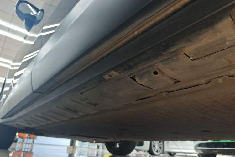 Used Toyota BZ 3X 2025 520 Pro Left Side Sill