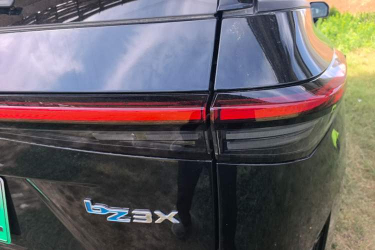 Used Toyota BZ 3X 2025 520 Pro LiDAR Edition Right Rear Taillight
