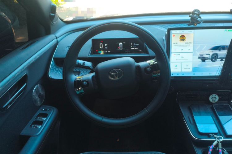 Used Toyota BZ 3X 2025 520 Pro+ Steering Wheel