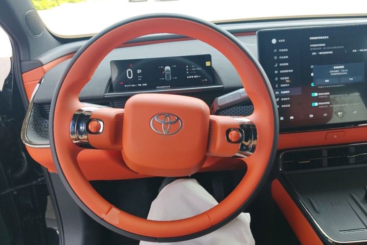 Used Toyota BZ 3X 2025 520 Pro Steering Wheel