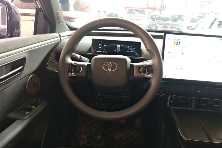 Used Toyota BZ 3X 2025 430 Air Steering Wheel