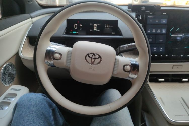 Used Toyota BZ 3X 2025 520 Pro Steering Wheel