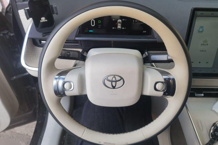 Used Toyota BZ 3X 2025 520 Pro Steering Wheel