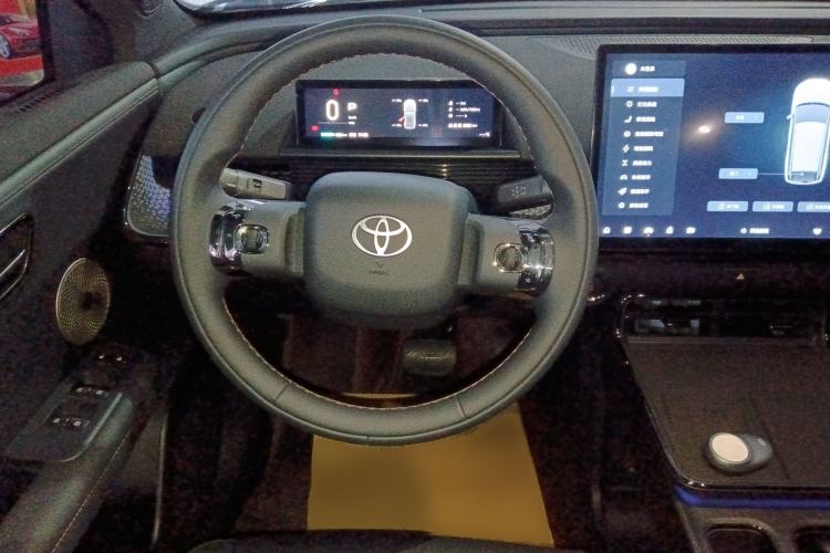 Used Toyota BZ 3X 2025 610 Max Steering Wheel