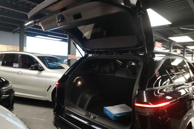 Used Toyota BZ 3X 2025 520 Pro LiDAR Edition Trunk