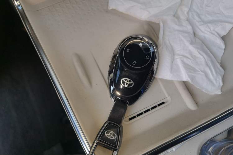 Used Toyota BZ 3X 2025 520 Pro Vehicle Key