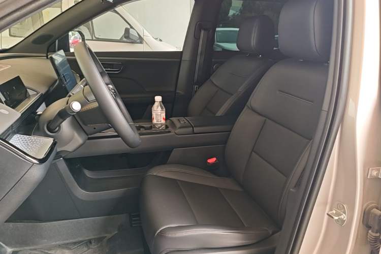 Used Toyota BZ 3X 2025 520 Pro Left Front Seat