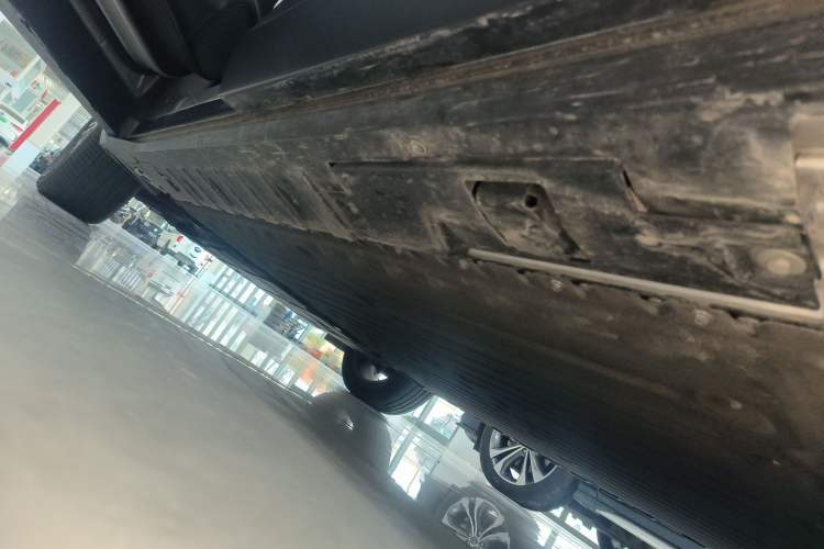 Used Toyota BZ 3X 2025 520 Pro Left Side Sill