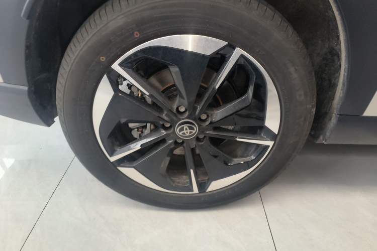 Used Toyota BZ 3X 2025 520 Pro Right Rear Wheel Hub